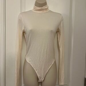 Double Zero Light Cream Long Sleeve Bodysuit